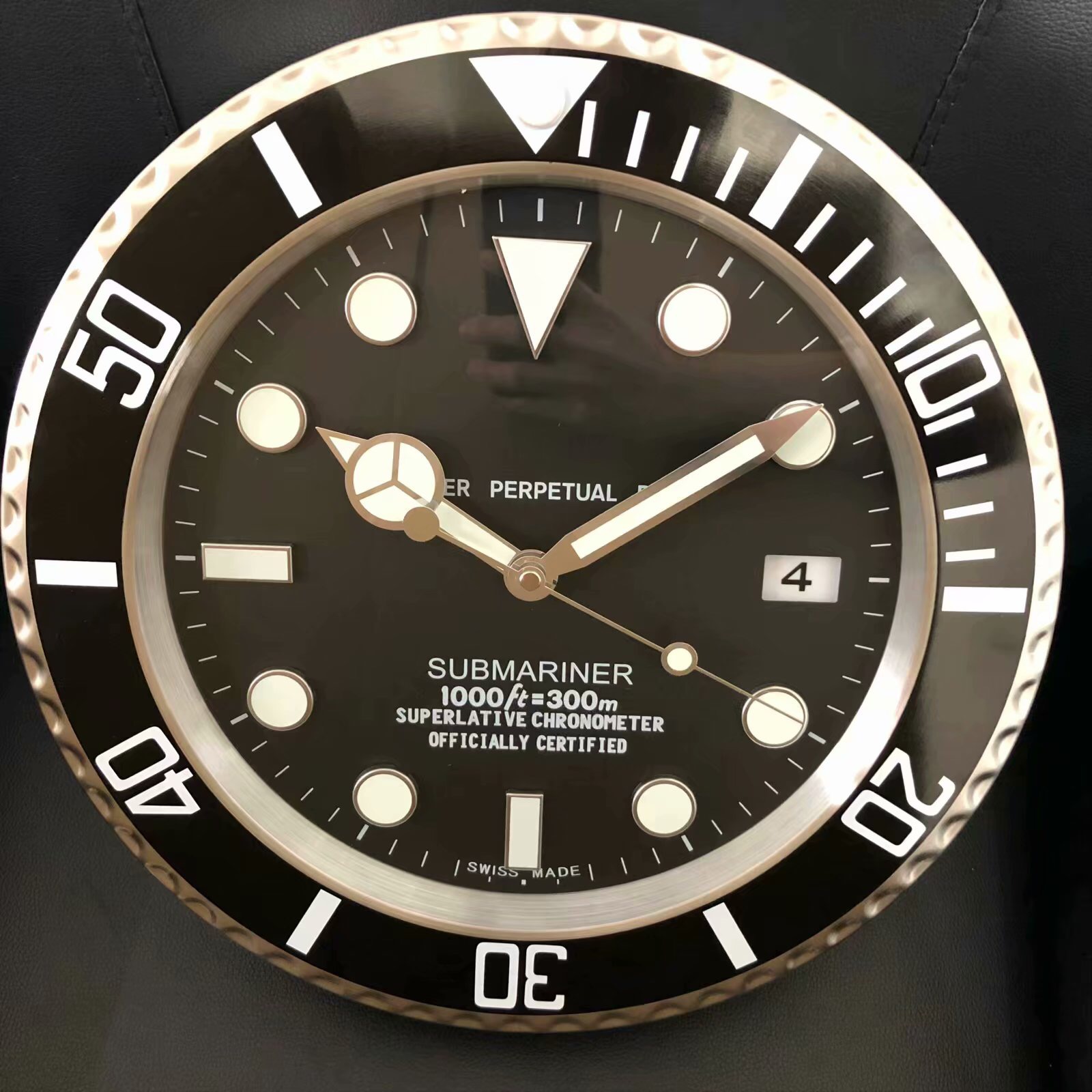 R SUB Wall Clocks Black Bezel with Luminous